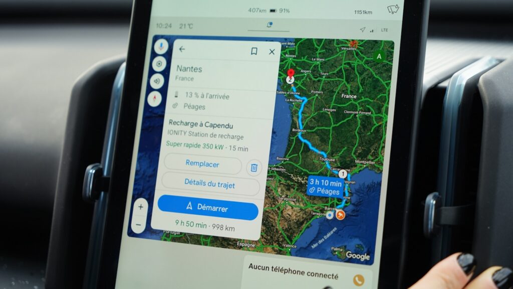 L'interface Google du Volvo EX30 // Source : Ulrich Rozier pour Numerama L'interface Google du Volvo EX30 // Source : Ulrich Rozier pour Numerama
