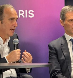 Xavier Niel et Rodolphe Saadé. // Source : Numerama Xavier Niel et Rodolphe Saadé. // Source : Numerama