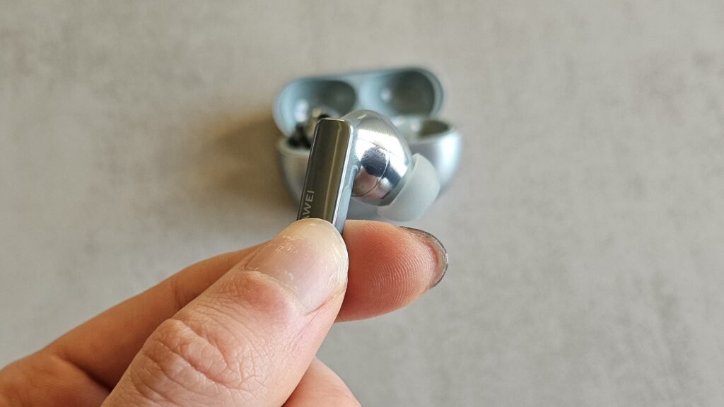Huawei Freebuds Pro 3 // Source : Maxime Claudel pour Numerama Huawei Freebuds Pro 3 // Source : Maxime Claudel pour Numerama