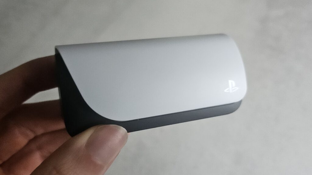 Les écouteurs Sony Pulse Explore pour la PS5 // Source : Maxime Claudel pour Numerama Les écouteurs Sony Pulse Explore pour la PS5 // Source : Maxime Claudel pour Numerama