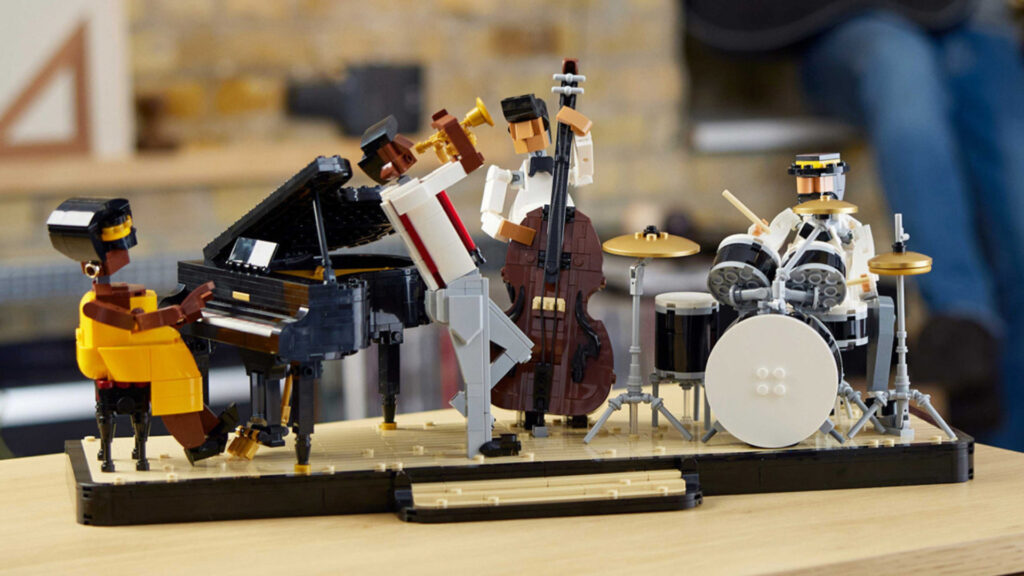 Jazz // Source : Lego Jazz // Source : Lego
