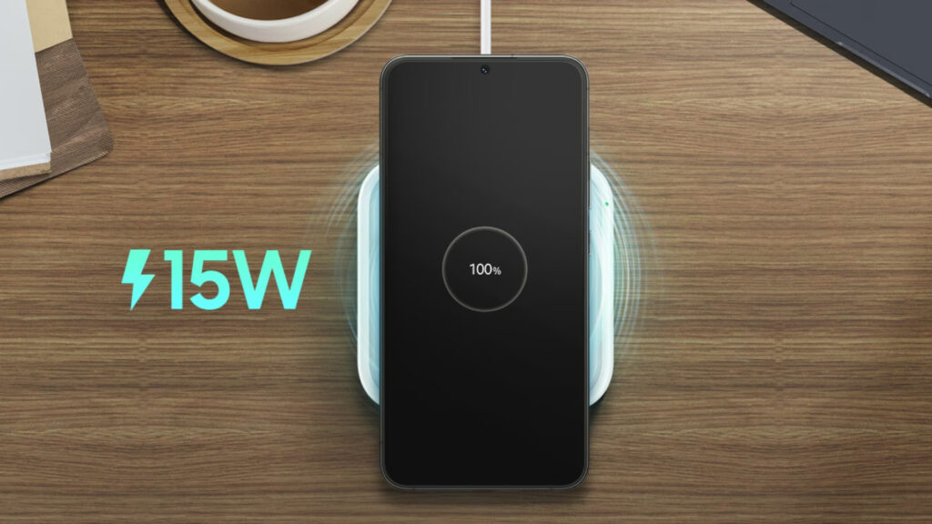 La puissance de charge est de 15W // Source : Samsung La puissance de charge est de 15W // Source : Samsung