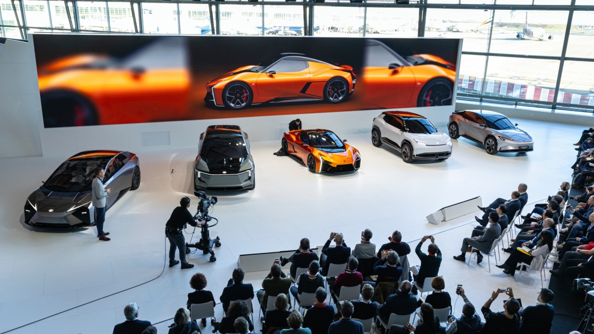 Présentation future gamme électrique en Europe // Source : Denis Meunier pour Toyota Présentation future gamme électrique en Europe // Source : Denis Meunier pour Toyota