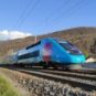 Train OuiGo. // Source : Wikimedia/CC/Remontees (photo recadrée) Train OuiGo. // Source : Wikimedia/CC/Remontees (photo recadrée)