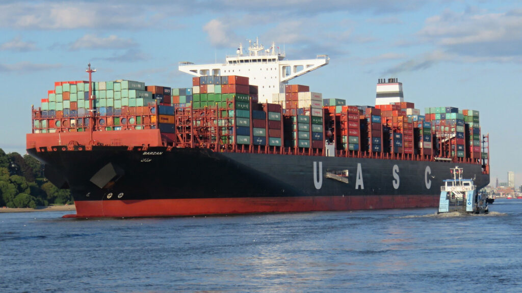 Cargo porte-containers // Source : Viola - Pixabay Cargo porte-containers // Source : Viola - Pixabay