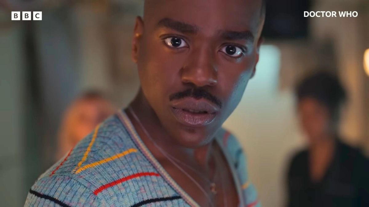 Ncuti Gatwa est le 15e Docteur dans Doctor Who. // Source : BBC Ncuti Gatwa est le 15e Docteur dans Doctor Who. // Source : BBC