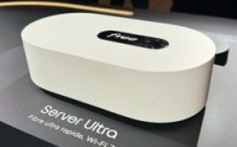 La Freebox Ultra. // Source : Numerama La Freebox Ultra. // Source : Numerama