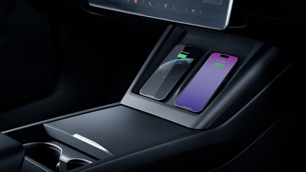 Tesla Model 3 double chargeur // Source : Tesla Tesla Model 3 double chargeur // Source : Tesla