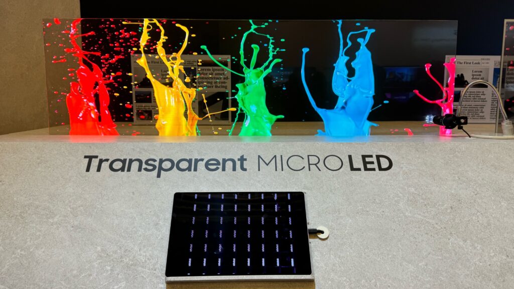 Grâce au MicroLED, le transparent devient possible sur une télé sans perte de qualité. Grâce au MicroLED, le transparent devient possible sur une télé sans perte de qualité.