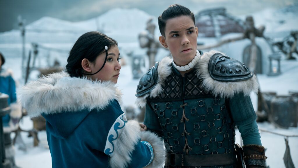 Katara et Sokka dans Avatar, le dernier maître de l'air // Source : Robert Falconer / Netflix Katara et Sokka dans Avatar, le dernier maître de l'air // Source : Robert Falconer / Netflix