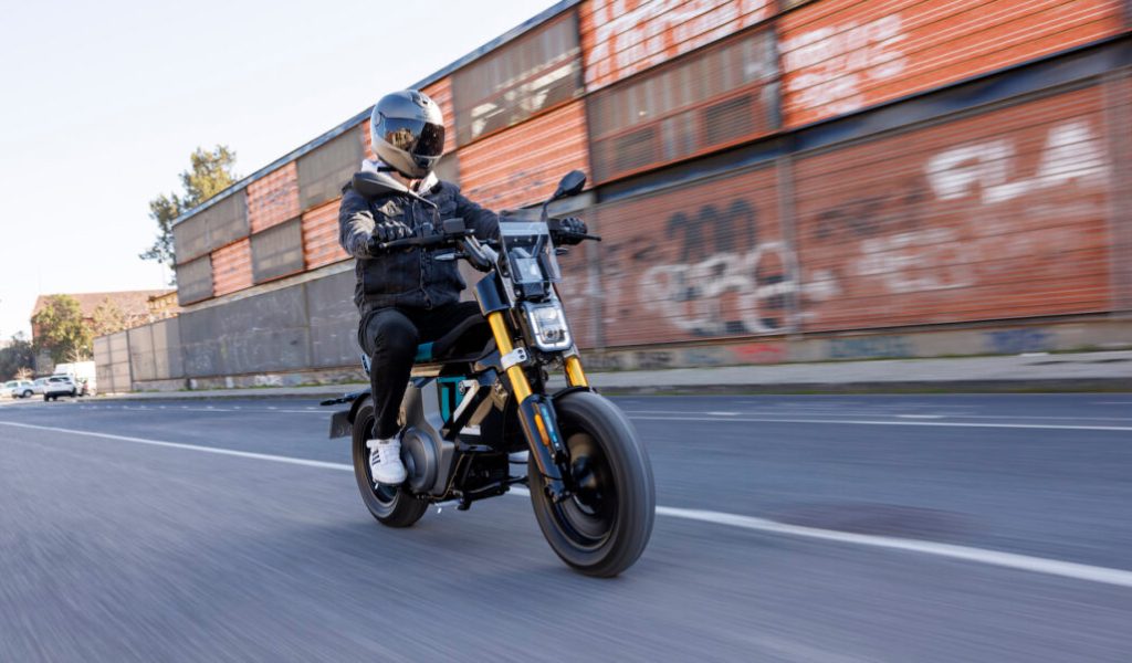 Le test du BMW CE-02 // Source : Yann Lethuillier pour Numerama Le test du BMW CE-02 // Source : Yann Lethuillier pour Numerama
