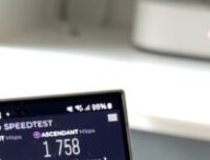 Un speedtest sur la Freebox Ultra avec un Galaxy S24 Ultra. // Source : Numerama Un speedtest sur la Freebox Ultra avec un Galaxy S24 Ultra. // Source : Numerama