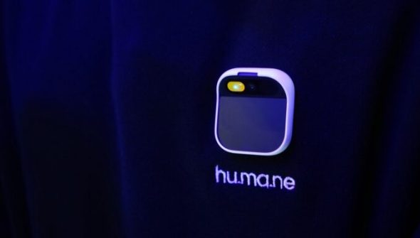 Le Humane AI Pin. // Source : Ulrich Rozier / Numerama Le Humane AI Pin. // Source : Ulrich Rozier / Numerama