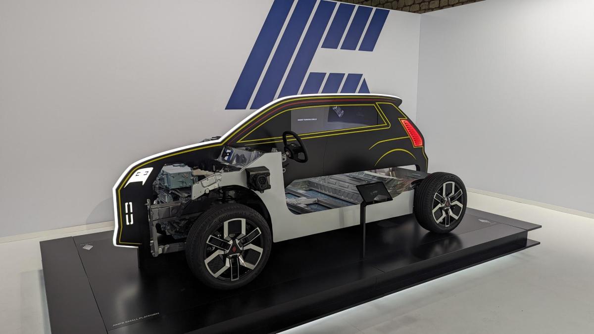 Plateforme Renault 5 : AmpR Small // Source : Raphaelle Baut pour Numerama Plateforme Renault 5 : AmpR Small // Source : Raphaelle Baut pour Numerama