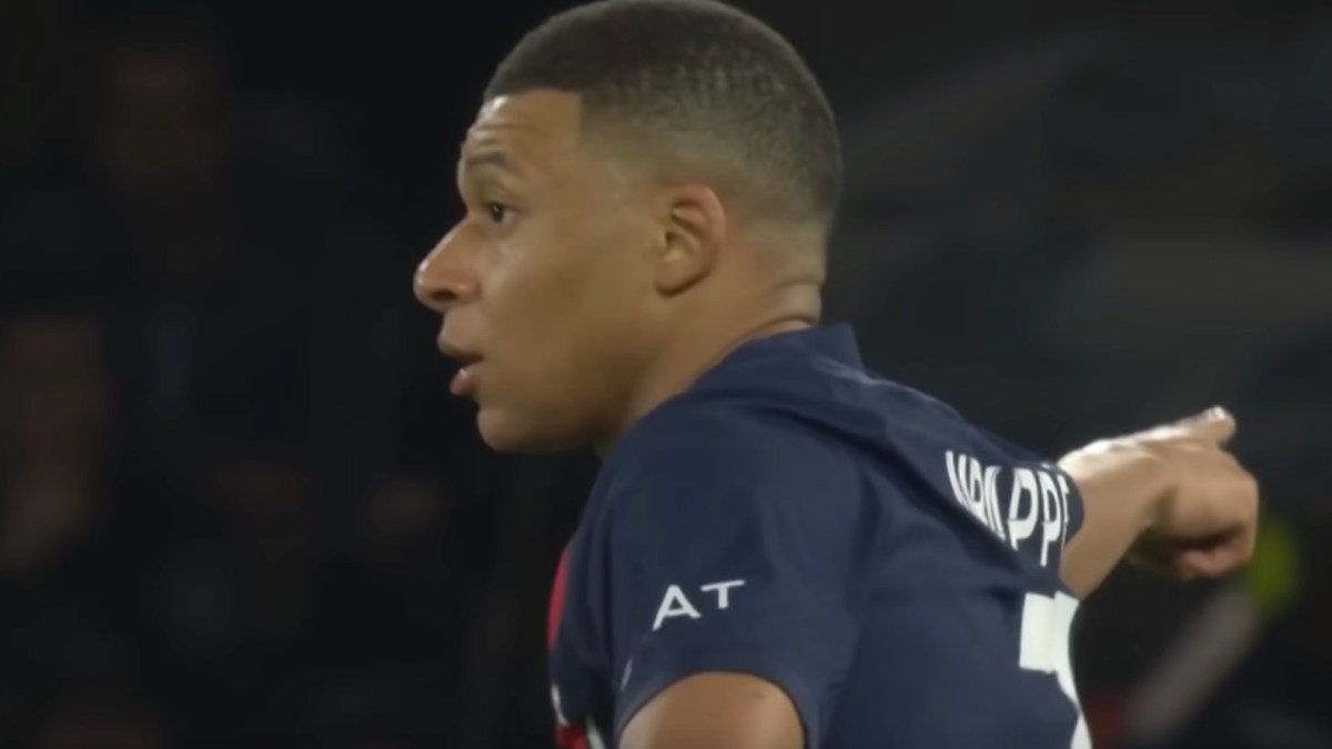 Huitième de finale retour aller entre le PSG et la Real Sociedad // Source : Capture Canal+ Huitième de finale retour aller entre le PSG et la Real Sociedad // Source : Capture Canal+
