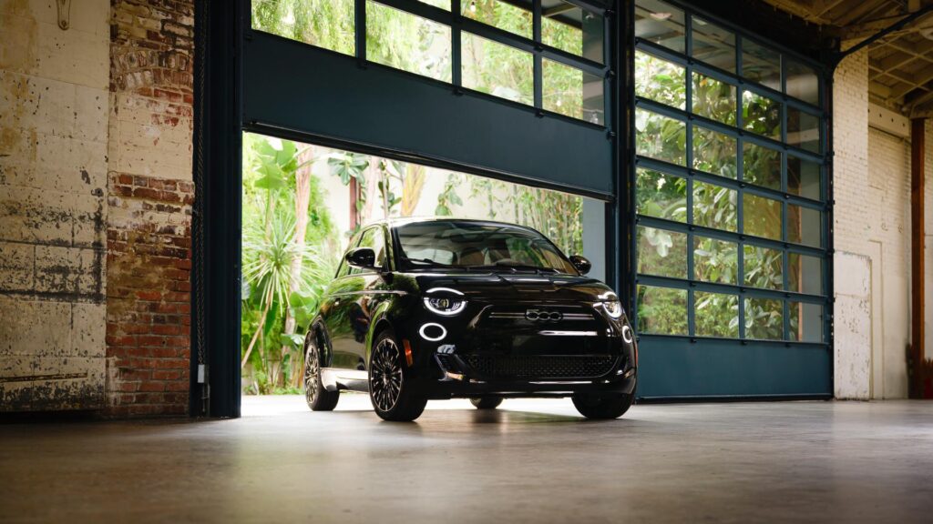 Choisir un retour de LOA/LLD permet d'avoir un véhicule récent à moindre coût. // Source : Fiat Choisir un retour de LOA/LLD permet d'avoir un véhicule récent à moindre coût. // Source : Fiat