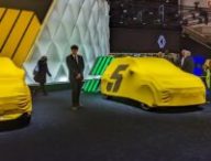 Stand Renault au salon de Geneve // Source : Raphaelle Baut Stand Renault au salon de Geneve // Source : Raphaelle Baut