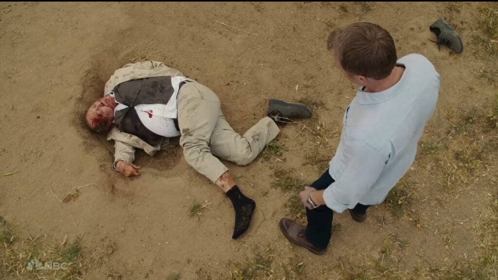La mort de Raymond Reddington à la fin de Blacklist // Source : NBC La mort de Raymond Reddington à la fin de Blacklist // Source : NBC