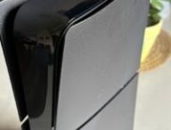 La PS5 Slim en noir // Source : Maxime Claudel pour Numerama