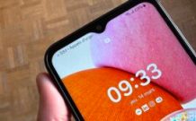 L'encoche en forme de goutte d'eau du Galaxy A14. // Source : JSZ/Numerama L'encoche en forme de goutte d'eau du Galaxy A14. // Source : JSZ/Numerama