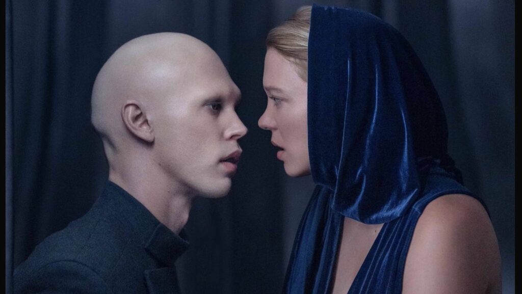 Léa Seydoux dans Dune, à côté d'Austin Butler Léa Seydoux dans Dune, à côté d'Austin Butler