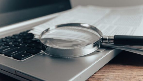 Comment faire de l'OSINT ? // Source : Canva Comment faire de l'OSINT ? // Source : Canva