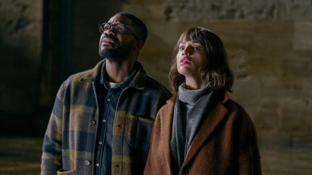 Saul et Auggie dans Le Problème à 3 Corps. // Source : Netflix Saul et Auggie dans Le Problème à 3 Corps. // Source : Netflix