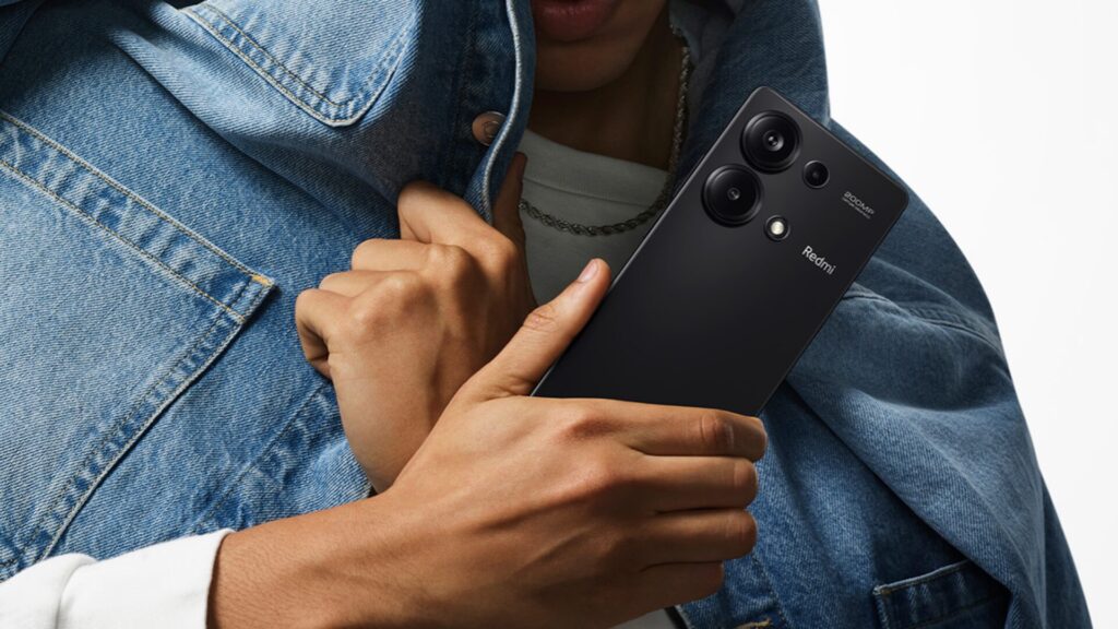 Le Redmi Note 13 Pro offre une bonne prise enmain // Source : Xiaomi Le Redmi Note 13 Pro offre une bonne prise enmain // Source : Xiaomi