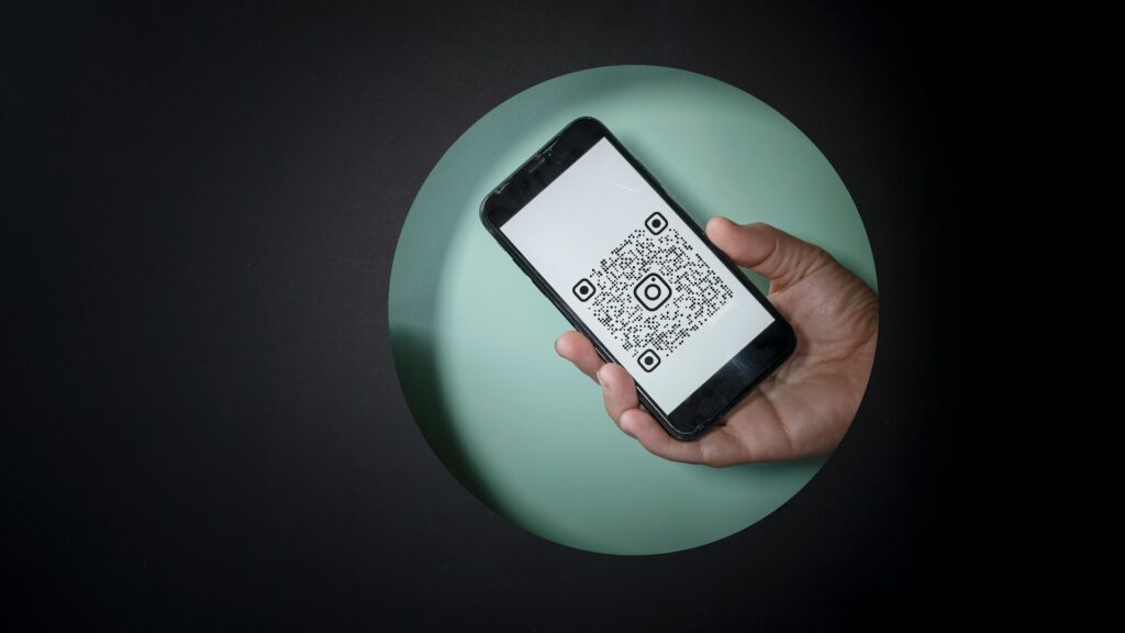 Amende à régler, impôts en retard ou cadeau à récupérer : ne cliquez jamais sur les liens et les QR envoyés par WhatsApp // Source : Sentidos Humanos via Unsplash Amende à régler, impôts en retard ou cadeau à récupérer : ne cliquez jamais sur les liens et les QR envoyés par WhatsApp // Source : Sentidos Humanos via Unsplash