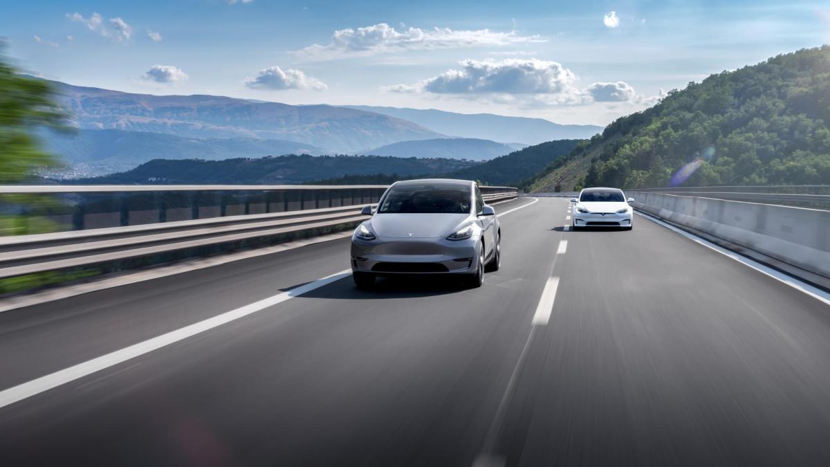 Tesla Model y et Tesla Model S // Source : Tesla Tesla Model y et Tesla Model S // Source : Tesla