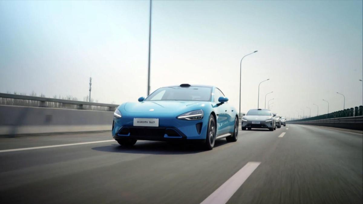 Xiaomi SU7 sur la route // Source : Live Xiaomi Xiaomi SU7 sur la route // Source : Live Xiaomi