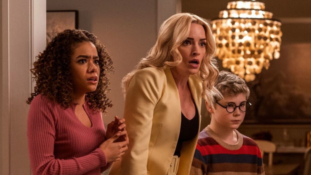 Ginny, Georgia et Austin, notre famille soudée (mais dysfonctionnelle) préférée. // Source : Netflix Ginny, Georgia et Austin, notre famille soudée (mais dysfonctionnelle) préférée. // Source : Netflix