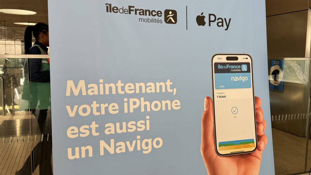 Le passe Navigo est disponible sur iPhone. // Source : Numerama Le passe Navigo est disponible sur iPhone. // Source : Numerama