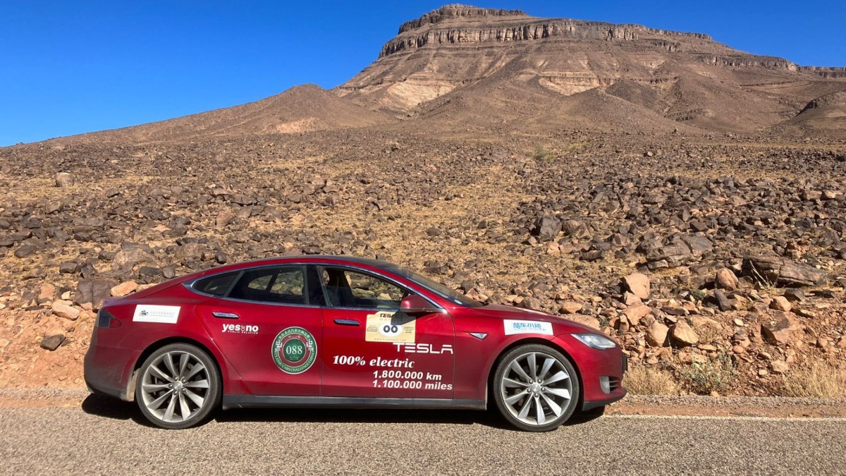 Cette Tesla Model S a parcouru 2 millions de kilomètres // Source : Hansjörg von Gemmingen - Hornberg @gem8mingen Cette Tesla Model S a parcouru 2 millions de kilomètres // Source : Hansjörg von Gemmingen - Hornberg @gem8mingen