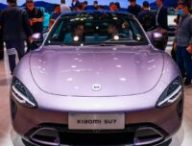 Xiaomi SU7 au salon auto de Beijing // Source : Lei Jun sur X