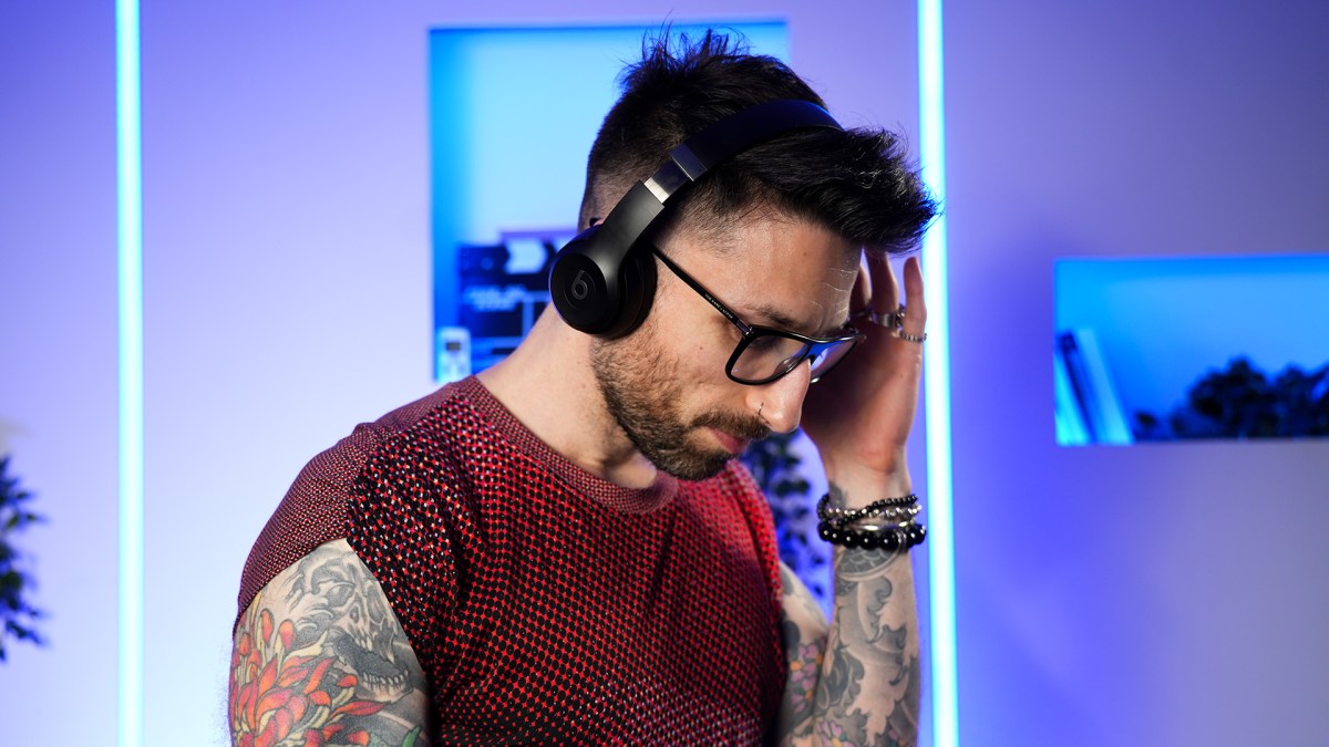 Beats Solo 4 // Source : Nino Barbey pour Numerama Beats Solo 4 // Source : Nino Barbey pour Numerama