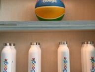 Quelques uns des goodies vendus au Google Store à Mountain View. // Source : Numerama Quelques uns des goodies vendus au Google Store à Mountain View. // Source : Numerama