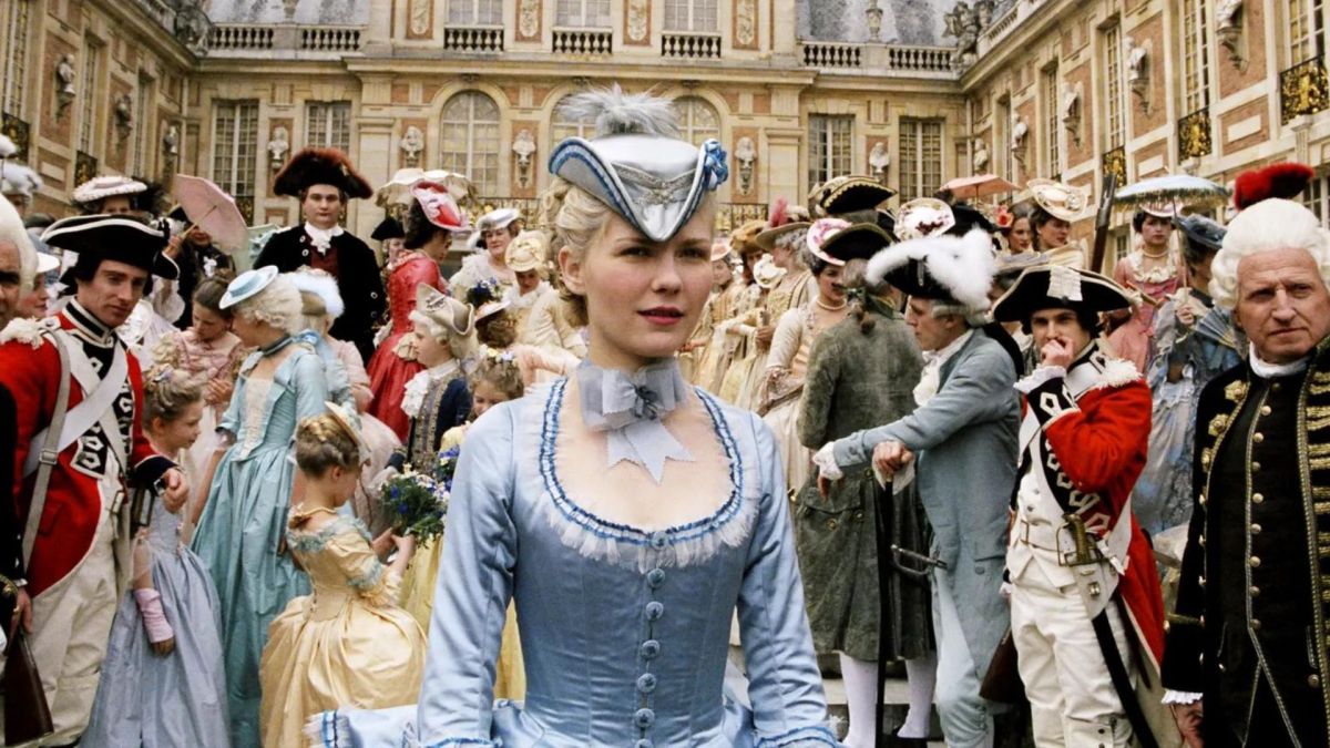 Source : Marie-Antoinette / Sofia Coppola Source : Marie-Antoinette / Sofia Coppola