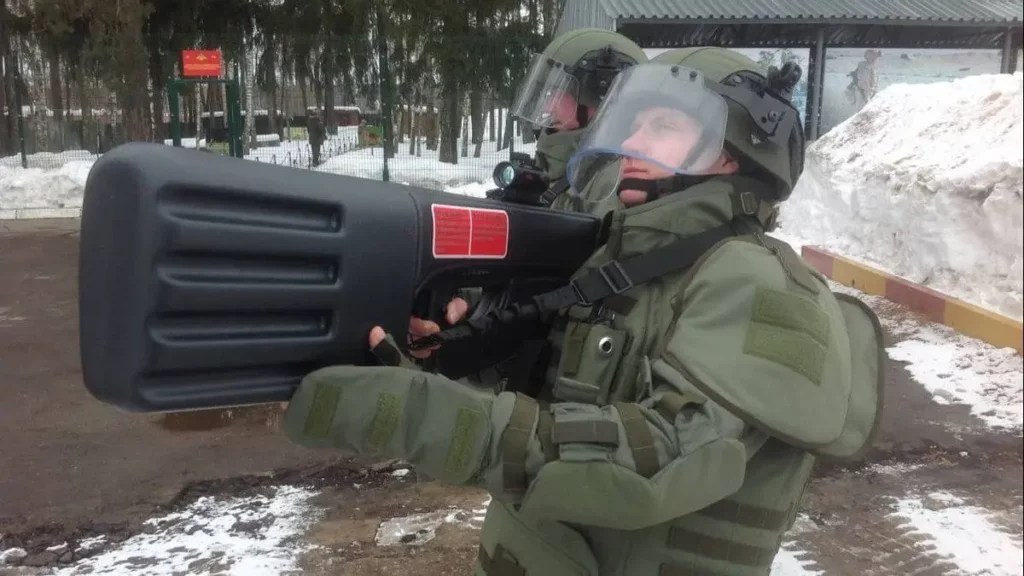 Des fusils anti-drone russes. // Source : DR Des fusils anti-drone russes. // Source : DR