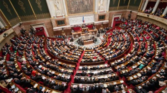 L'Assemblée nationale // Source : Assemblée nationale L'Assemblée nationale // Source : Assemblée nationale