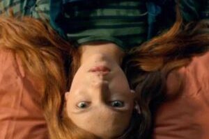 Emily Carrey dans Geek Girl // Source : Netflix