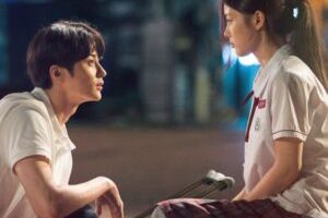Source : 20th Century Girl