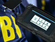 Le FBI a utilisé un appareil Cellebrite pour déverrouiller le smartphone de l'auteur des tirs contre Donald Trump. // Source : FBI / Cellebrite Le FBI a utilisé un appareil Cellebrite pour déverrouiller le smartphone de l'auteur des tirs contre Donald Trump. // Source : FBI / Cellebrite