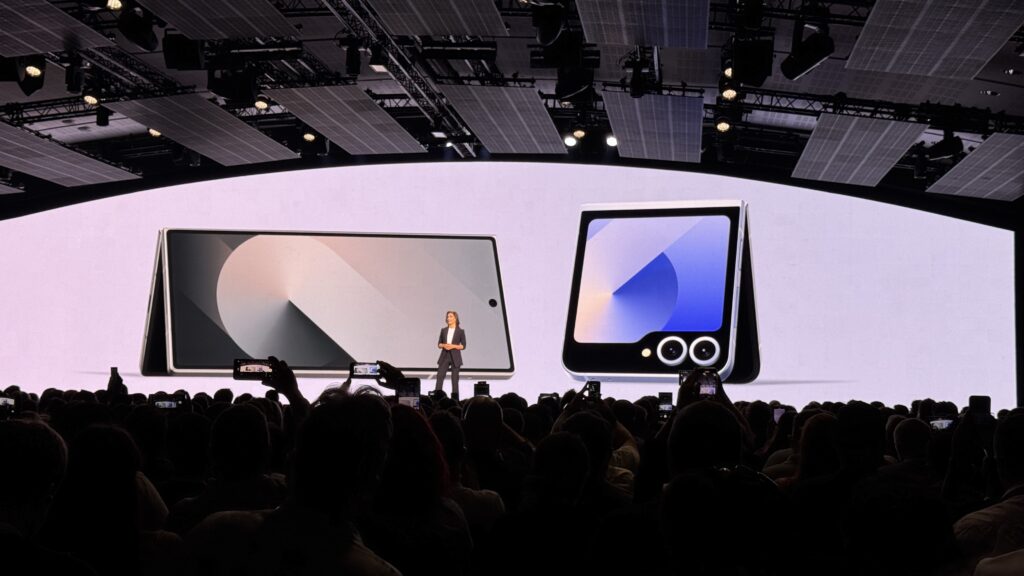 Les Samsung Galaxy Z Fold 6 et Z Flip 6. Les Samsung Galaxy Z Fold 6 et Z Flip 6.