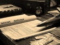 Des manuels pour avions de chasse ont été partagés par une chaîne Telegram russe. // Source : Numerama avec Midjourney Des manuels pour avions de chasse ont été partagés par une chaîne Telegram russe. // Source : Numerama avec Midjourney