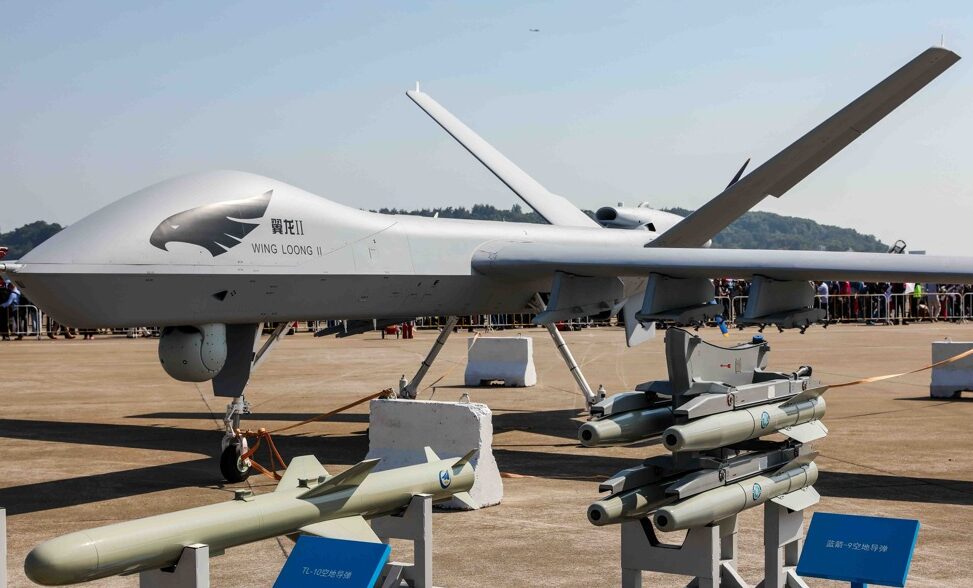 Un drone chinois Wing Loong II // Source : Chinese Army Review Un drone chinois Wing Loong II // Source : Chinese Army Review