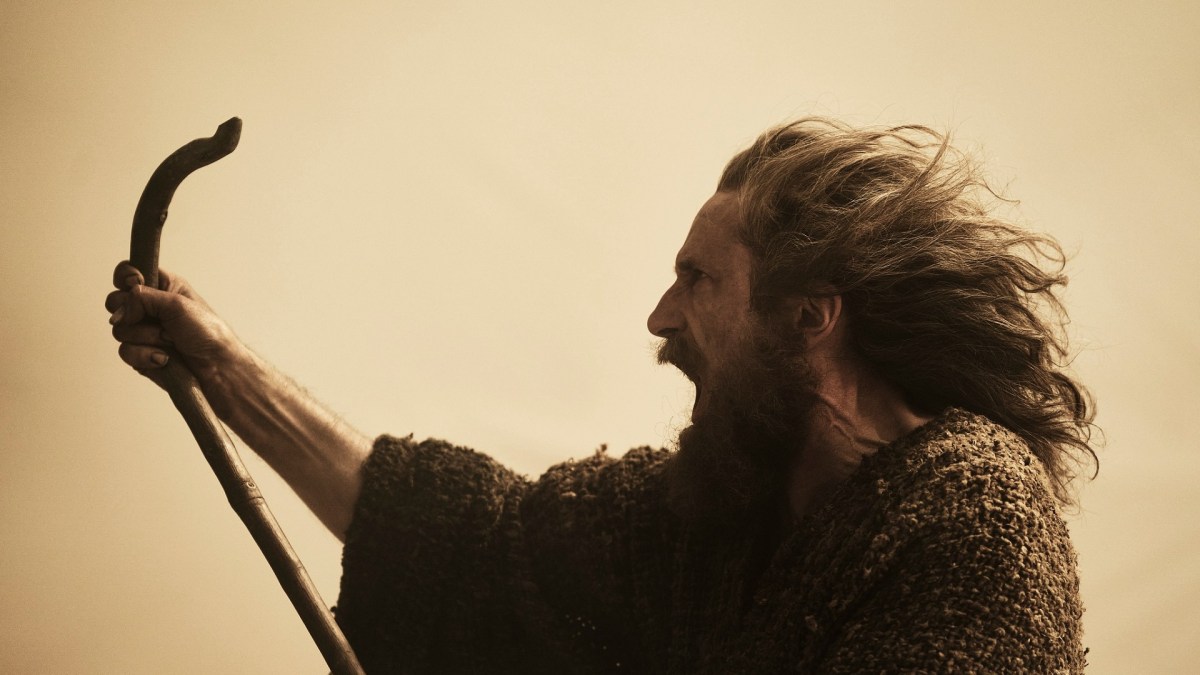 L'Étranger mécontent lorsqu'on l'appelle Gandalf // Source : Amazon Prime Video L'Étranger mécontent lorsqu'on l'appelle Gandalf // Source : Amazon Prime Video