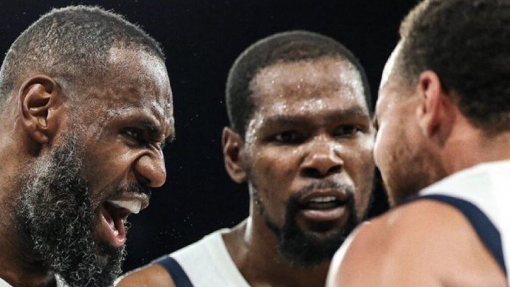 Team USA // Source : Twitter LeBron James Team USA // Source : Twitter LeBron James