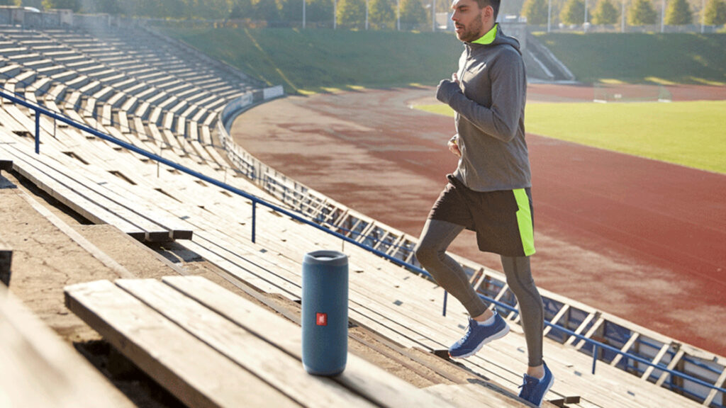 La Flip 5 est une enceinte discrète La Flip 5 est une enceinte discrète