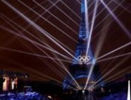 La tour Eiffel pendant la cérémonie d'ouverture des JO. // Source : Compte X officiel Paris 2024 La tour Eiffel pendant la cérémonie d'ouverture des JO. // Source : Compte X officiel Paris 2024